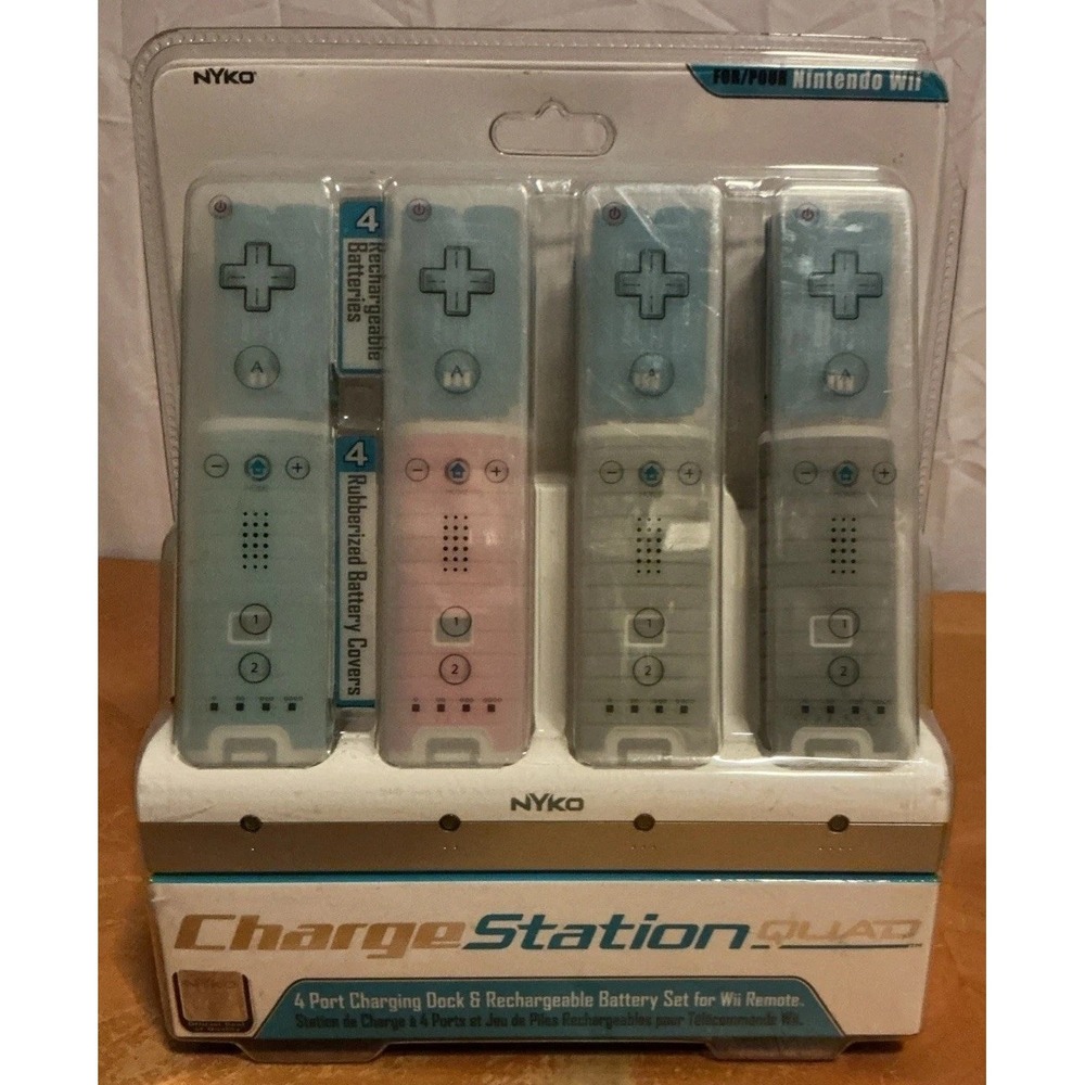 Wii Nyko Controller Charge Station Quad 87060-A50 White Dock 4 Controllers, NISP